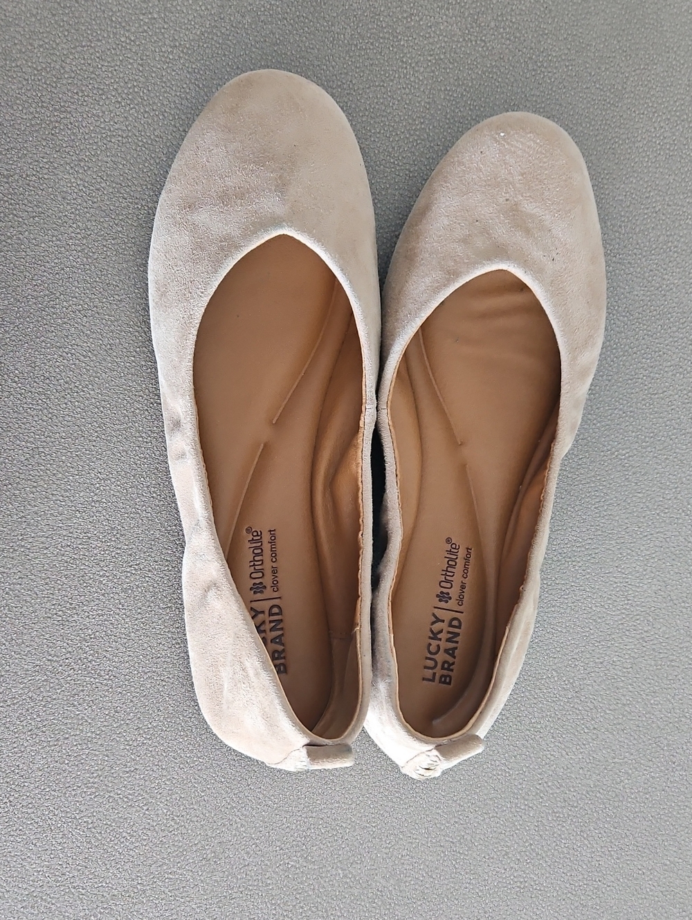 Lucky Brand Women's Light Beige Suede Ballet Flats